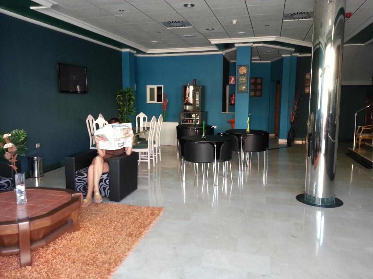 Hotel Almoradi Exterior photo